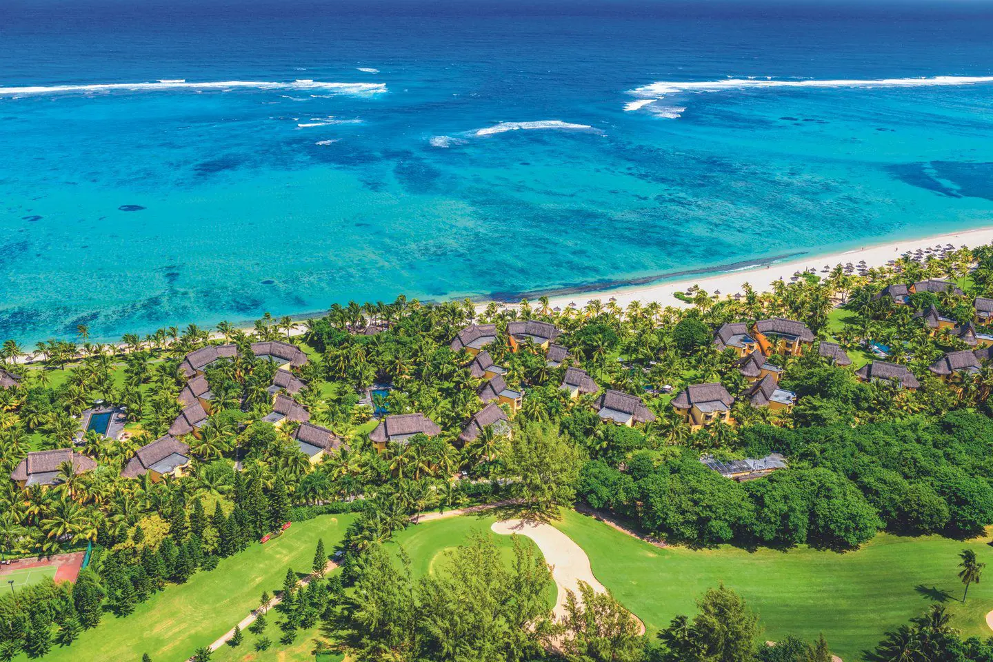 Dinarobin Beachcomber Golf Resort & Spa Dinarobin Beachcomber Golf Resort & Spa